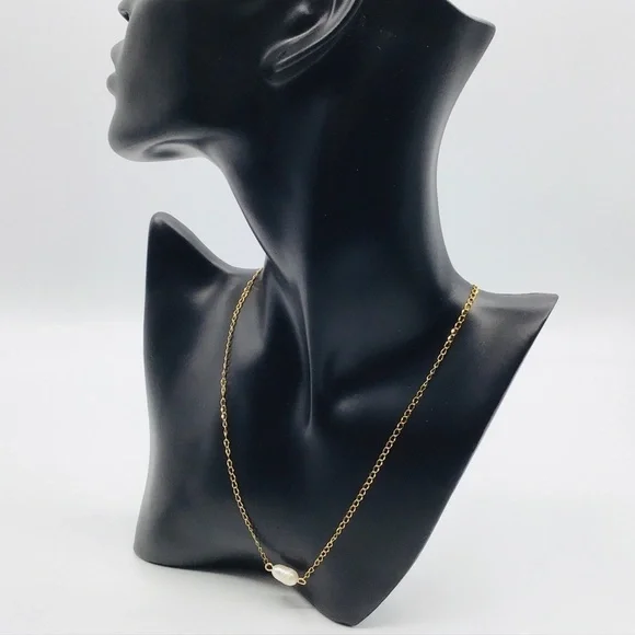 Pearl Beach Necklace Fresh Water Pearl Pendant Boho Gold Tone Chain Minimalist - Picture 2 of 6